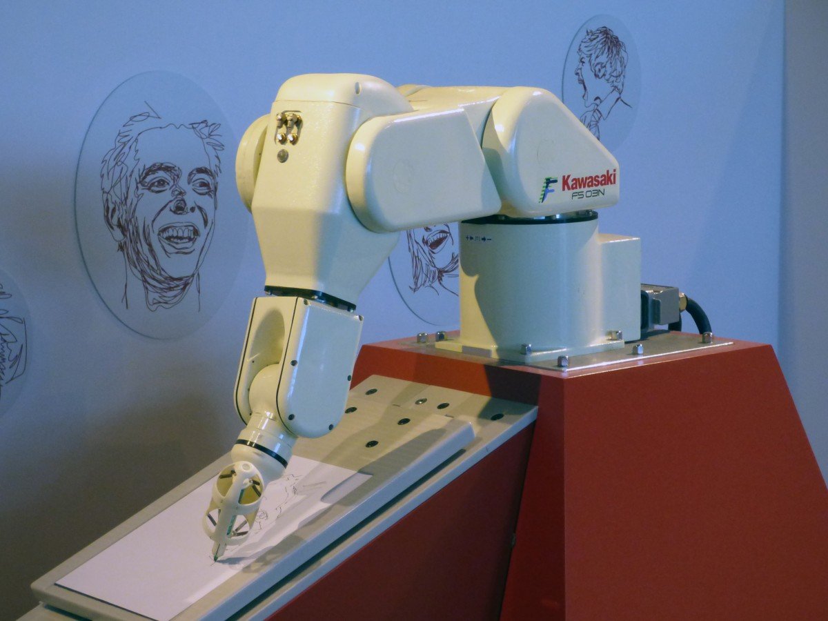 XPeng Iron Review: What Sets XPeng’s Humanoid Robot Apart?